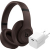 Beats Studio Pro Brun + BlueBuilt Power Delivery Chargeur avec Port USB-C 20 W Blanc