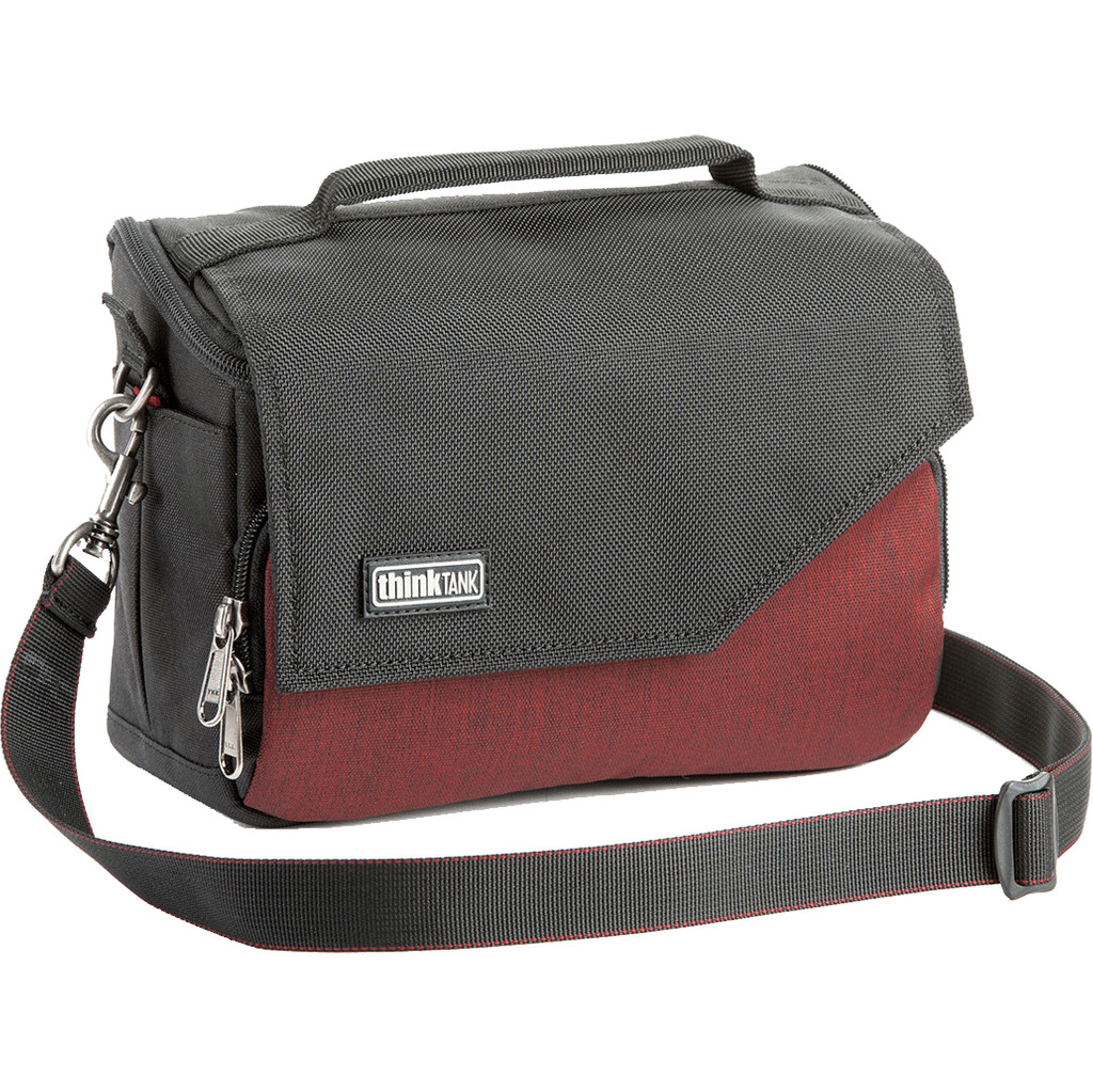 Think Tank Mirrorless Mover 20 Deep Red
