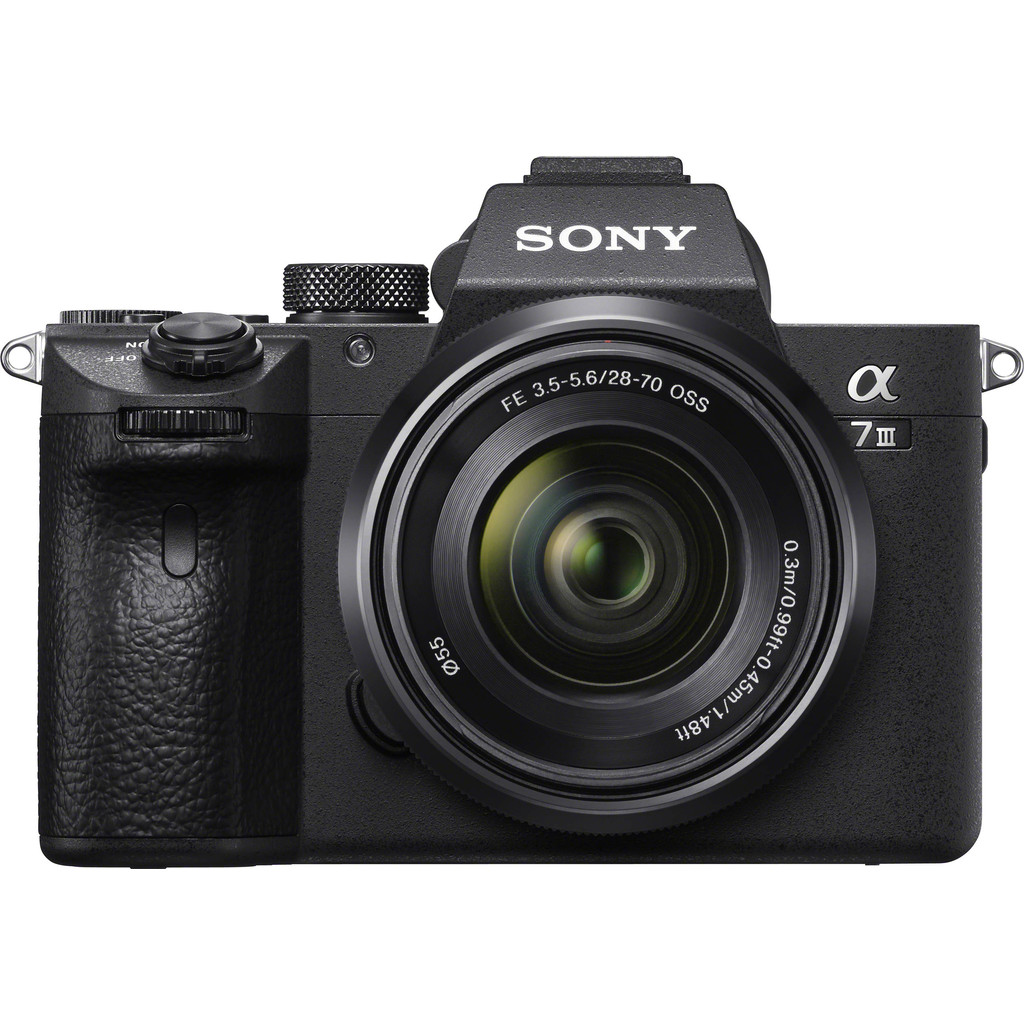 Sony Alpha A7III + FE 28-70 mm f/3.5-5.6 OSS
