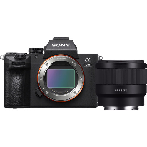 Sony A7 III + 50mm f/1.8 (systeemcamera)