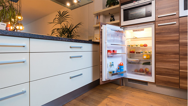Sens d'ouverture de la porte du frigo