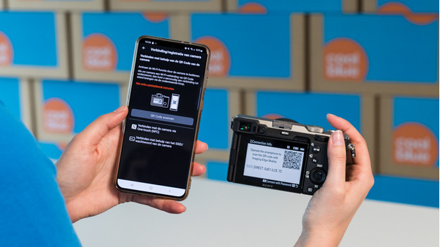 How to scan a QR code with your Xperia smartphone camera