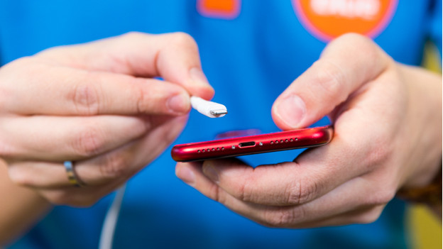 iPhone cable