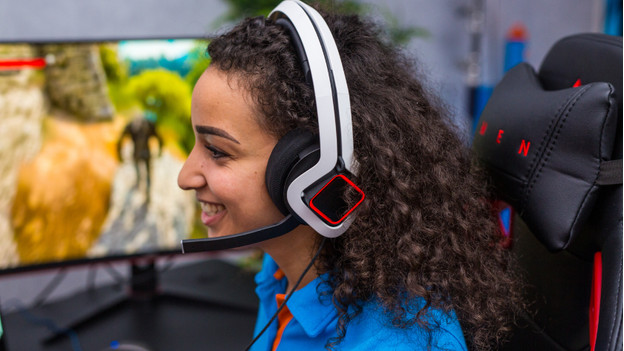 4 conseils pour choisir votre support de casque gamer