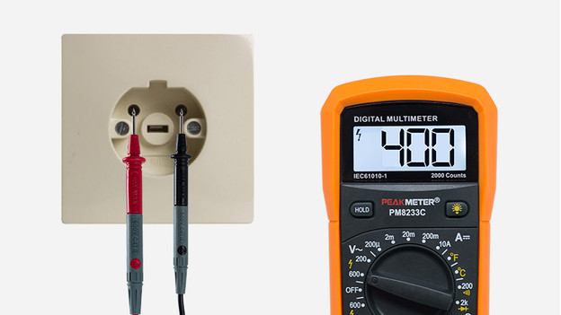 Perilex stopcontact meten met multimeter