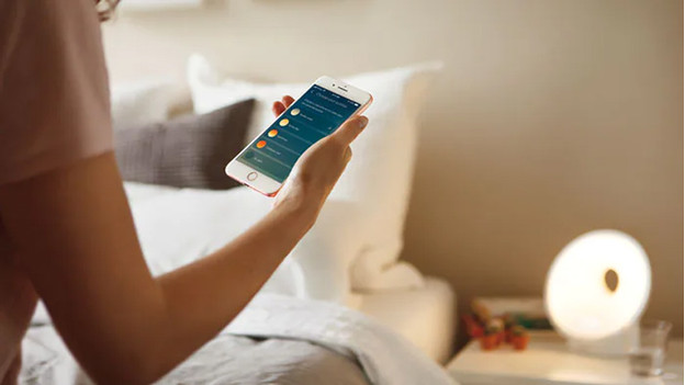 Connecter le téléphone au réveil
