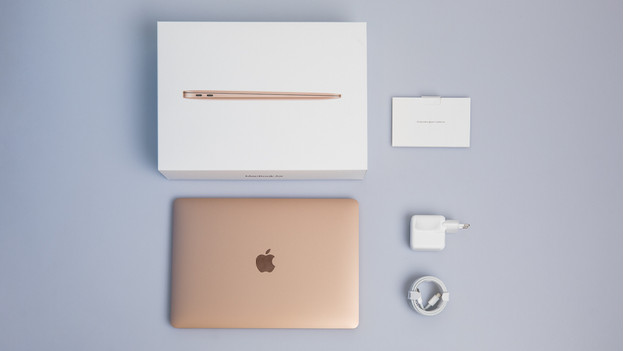 MacBook Air avec puce M1 - Apple (FR)