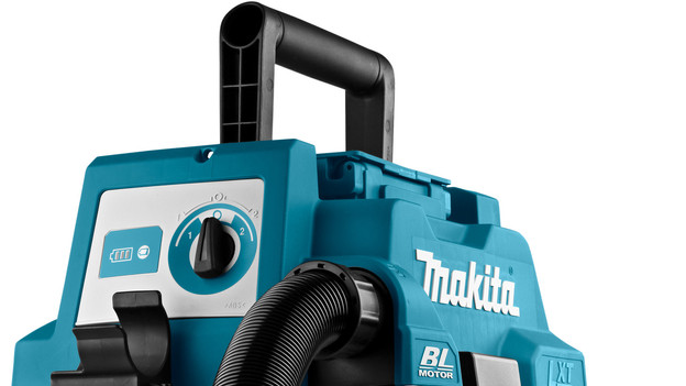 Makita construction vacuum