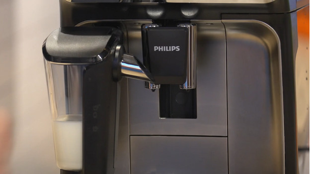 Comment nettoyer le système de lait de la Philips 2200 EP2231/40 et de la  Philips 3200 EP3246/70 ? - Coolblue - tout pour un sourire