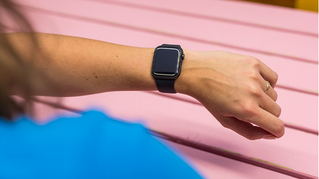 Détection des chutes Apple Watch SE
