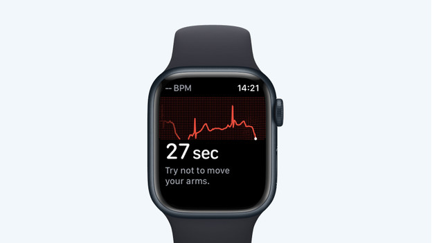 Apple watch outlet electrical heart sensor