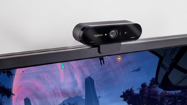 Webcam op monitorscherm geklemd