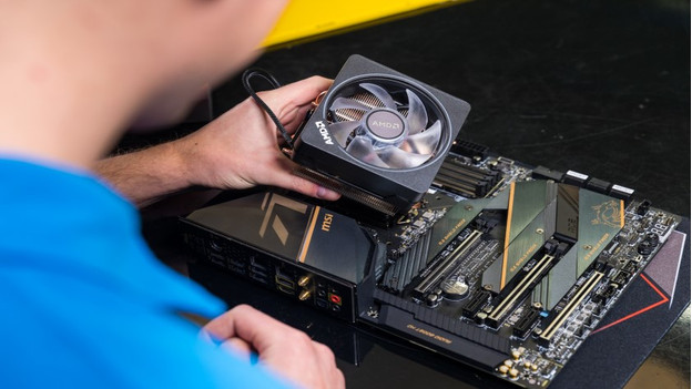 Ventilateur de processeur pour l'alimentation PC de bureau