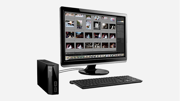 Storage capacity external HDD monitor keyboard