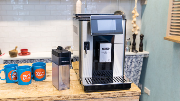 Make coffee like a pro with the De'Longhi PrimaDonna Soul