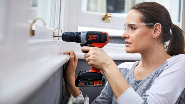 Perceuse-visseuse BLACK+DECKER : mandrin à serrage rapide