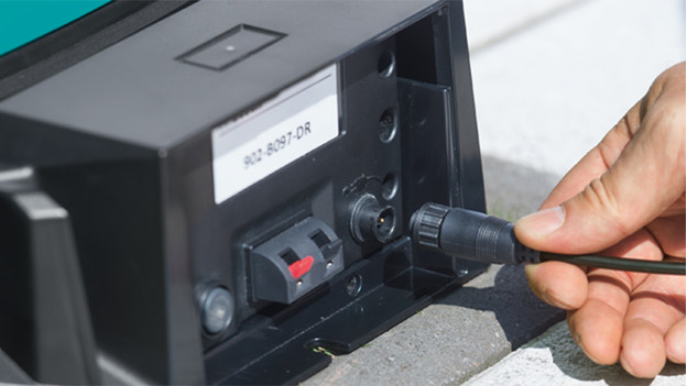 Raccordement de la station de charge à l'alimentation électrique