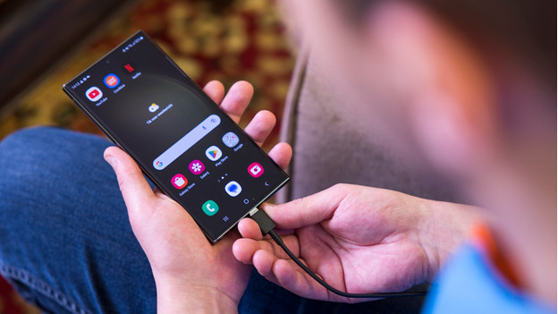S23 Ultra charging