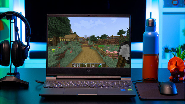 Gaming Minecraft RTX 4050