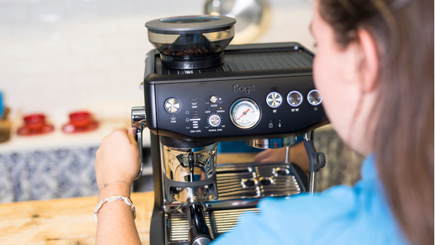 Automatic tamper