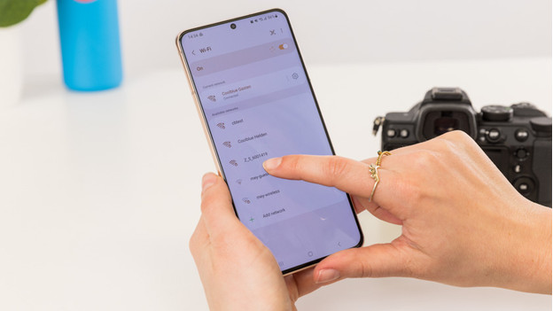 Associer l'appareil connecté à l'appareil photo