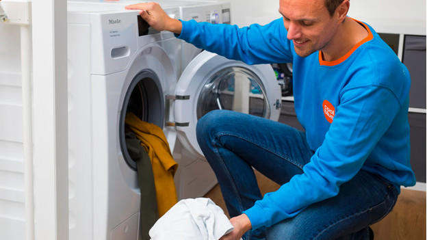 Washer dryer clothes on sale wet after drying