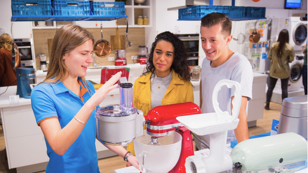 Experience KitchenAid in the store