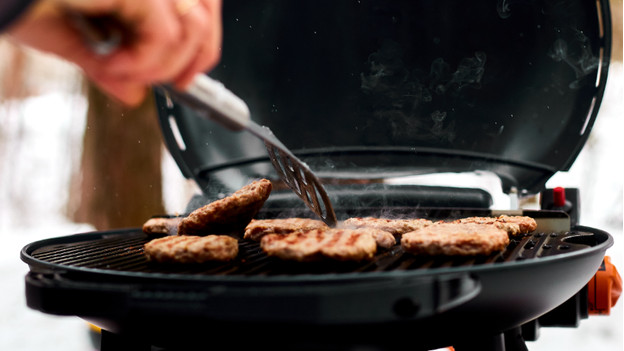 kamado barbecue uit de wind zetten