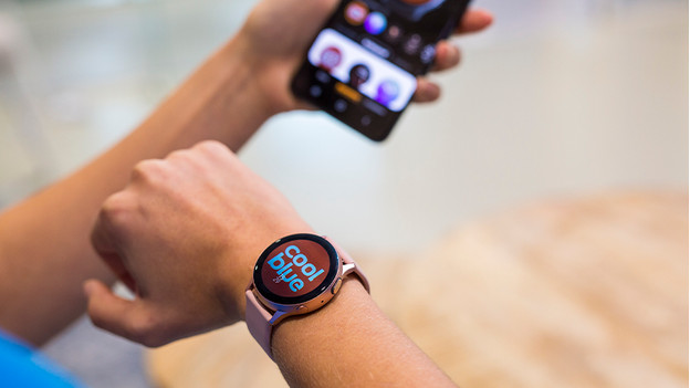 Connect smartwatch hot sale