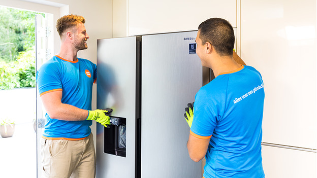 Déplacer un frigo américain