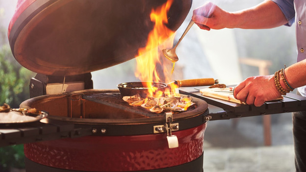 Barbecue kamado connecté