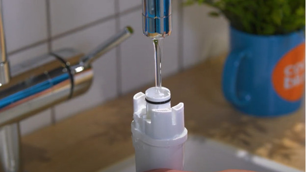 Préparez le filtre à eau