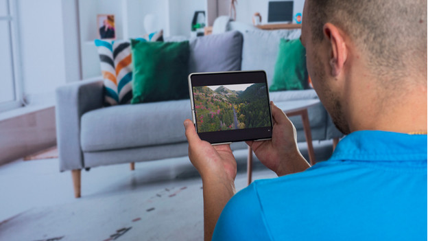 Smartphone pliable verticalement