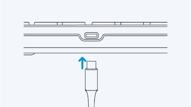 De oplaadport van het BlueBuilt Bluetooth toetsenbord