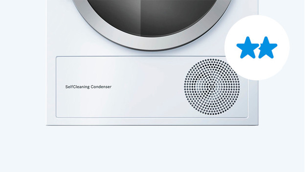 Self-cleaning condenser dryer