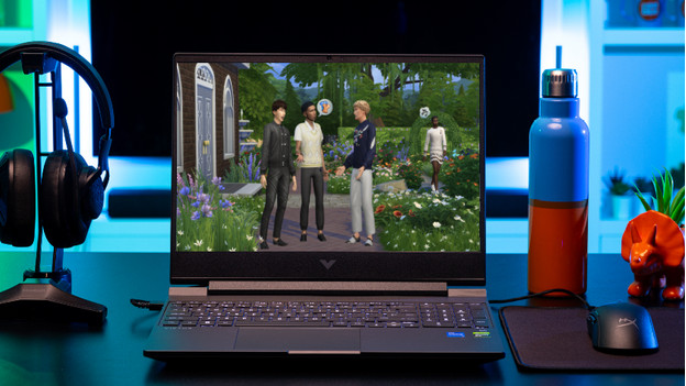 Les Sims 4 sur un PC portable gamer