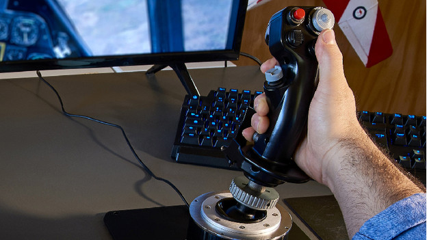Advice on flight sticks - Coolblue - anything for a smile