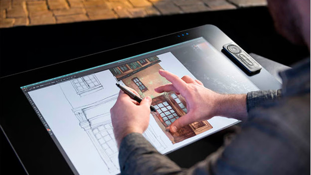 Drawing with multi-touch