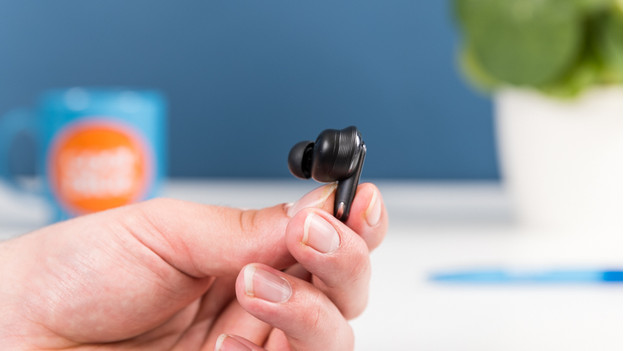 Shape earbuds JBL Tour Pro 2