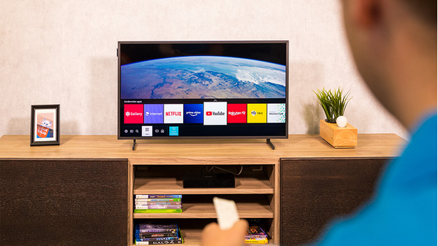 Menu intelligent de la Samsung The Frame 32LS03T