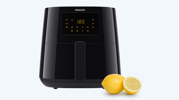 Philips airfryer with lemons