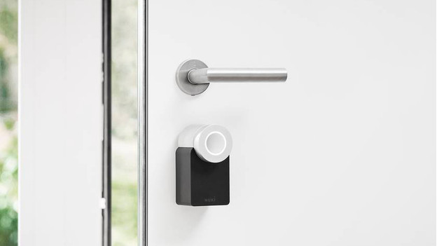 Monter une serrure de porte