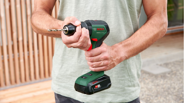 Bosch boormachine met snelspanboorkop voor hout
