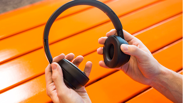 Casque en main
