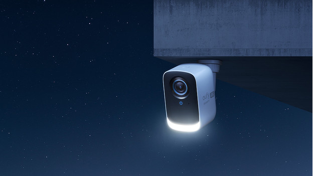 Eufycam avec projecteur