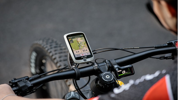 charger un GPS vélo avec une batterie externe