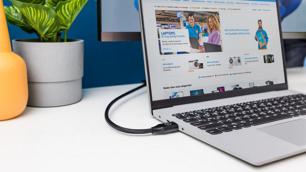 Laptop met usb C