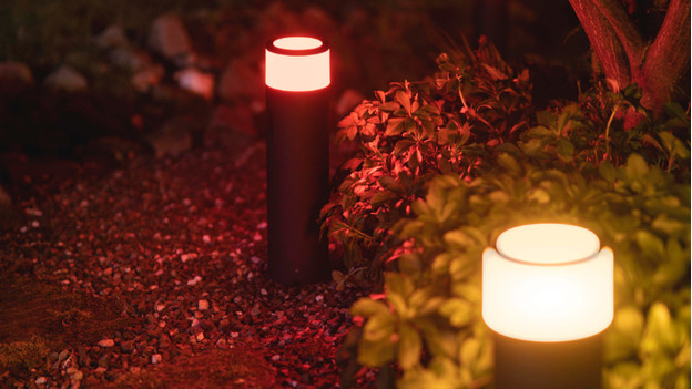 Lampe d'extérieur connectée Philips Hue