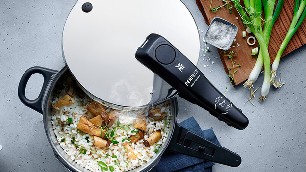 WMF pressure cookers  Vitamin-friendly and time-saving cooking