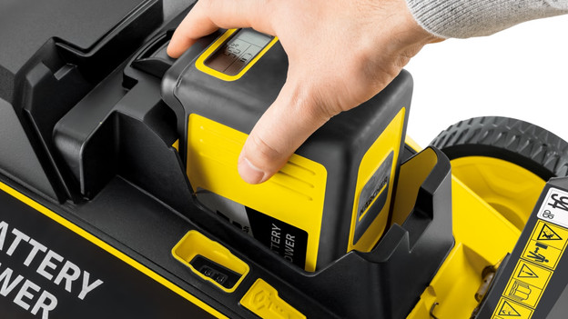 Batterie Karcher 36 V dans une tondeuse à gazon Karcher 36 V